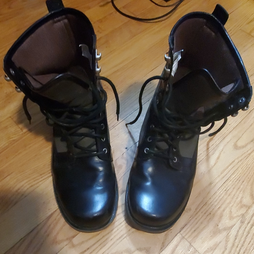 UGG Montgomery Boots Leather/Canvas